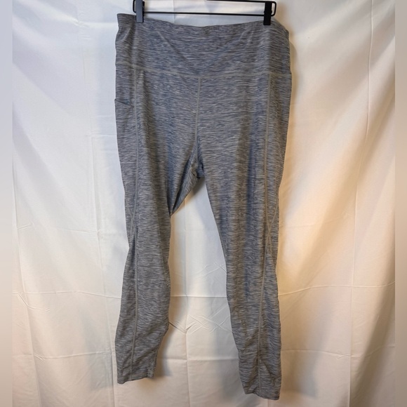Gray Sports Wear Leggings Plus Size 3X - Picture 1 of 6